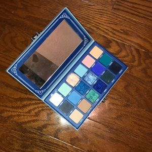 Jeffree Star Blueblood Palette